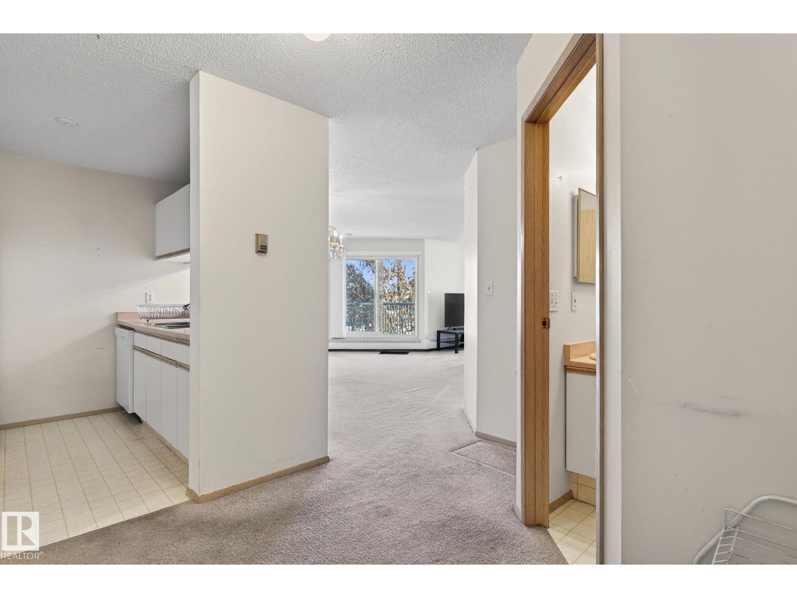 
          302 2508 50 Street NW
            <br/>
            <span>Edmonton</span>
            , 
            <span>AB</span>
             <span>T6L6X9</span>
         - Photo 14