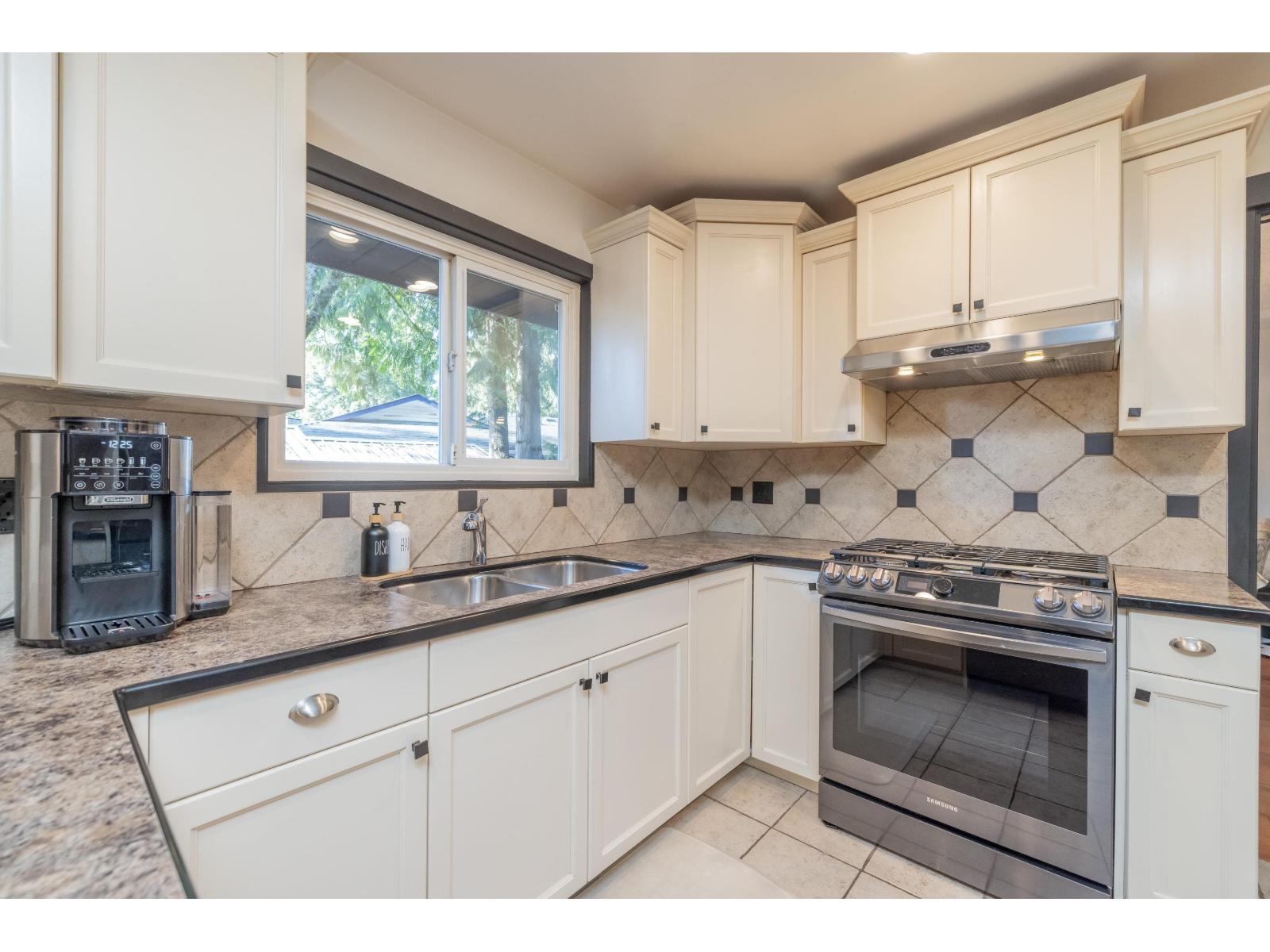 4671 197A STREET, Langley