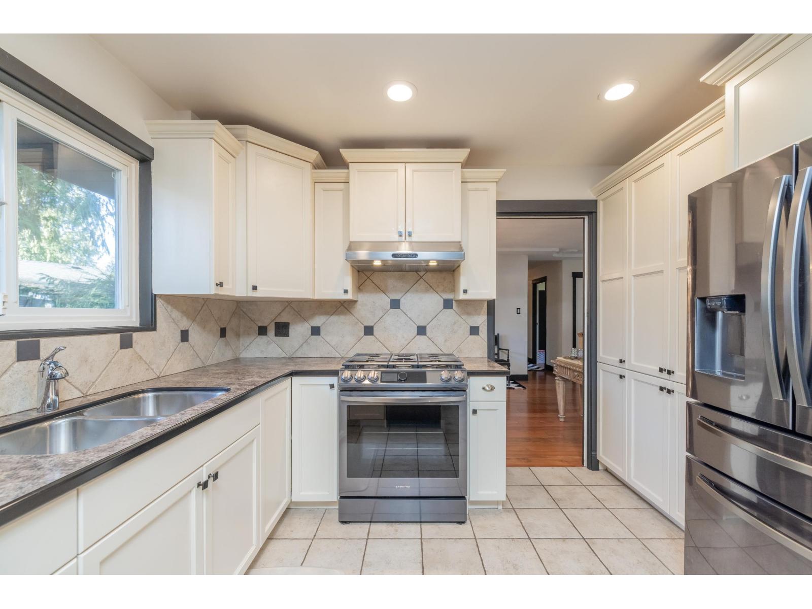 4671 197A STREET, Langley