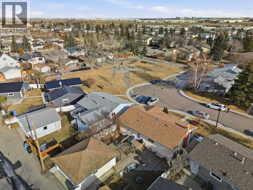 Single Family House Bungalow for Sale in  Huntmeadow Road NE Huntington Hills Calgary 