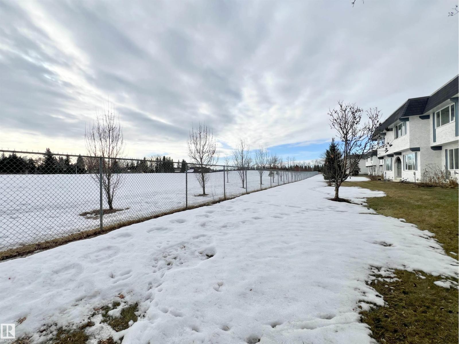 11357 22 AV NW, Edmonton