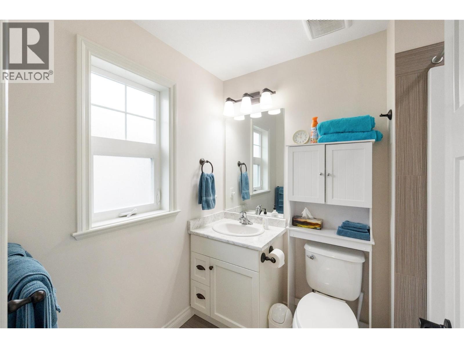 2450 Radio Tower Road Unit# 36, Oliver