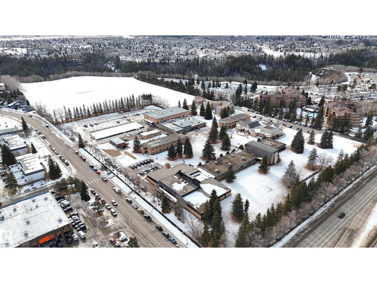 11357 22 AV NW, Edmonton