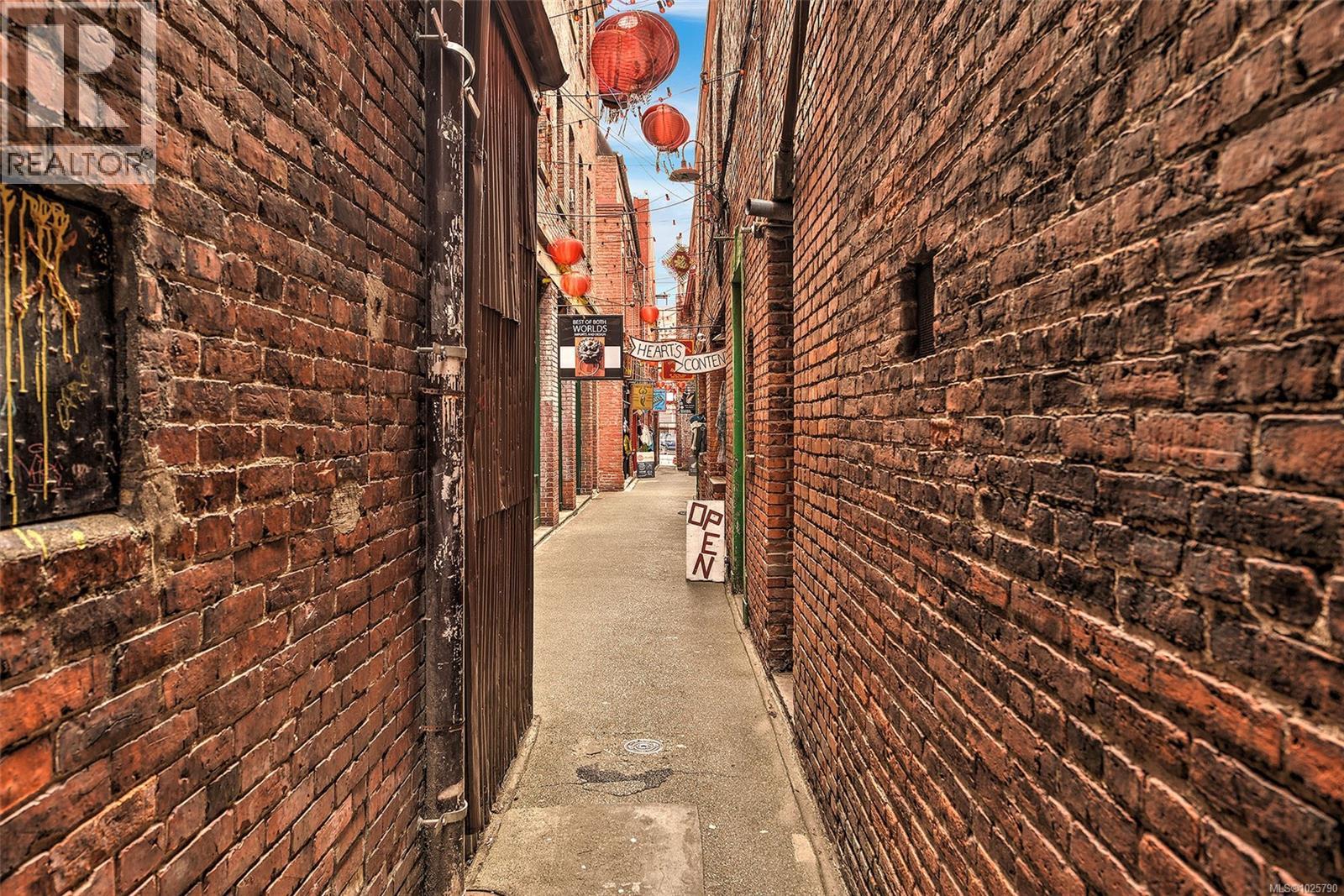 216 456 Pandora Avenue, Victoria