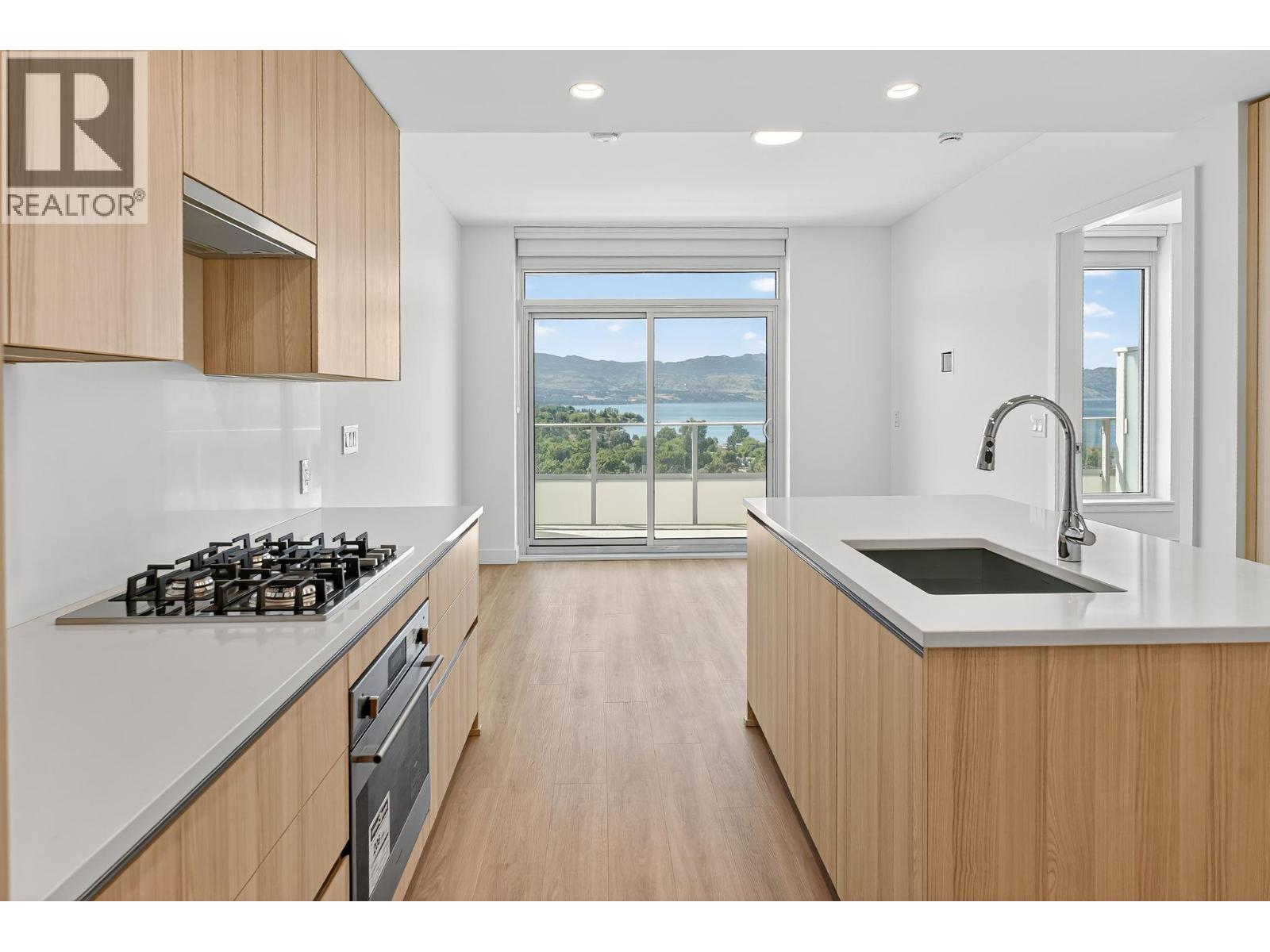 1505 238 Leon Avenue, Kelowna