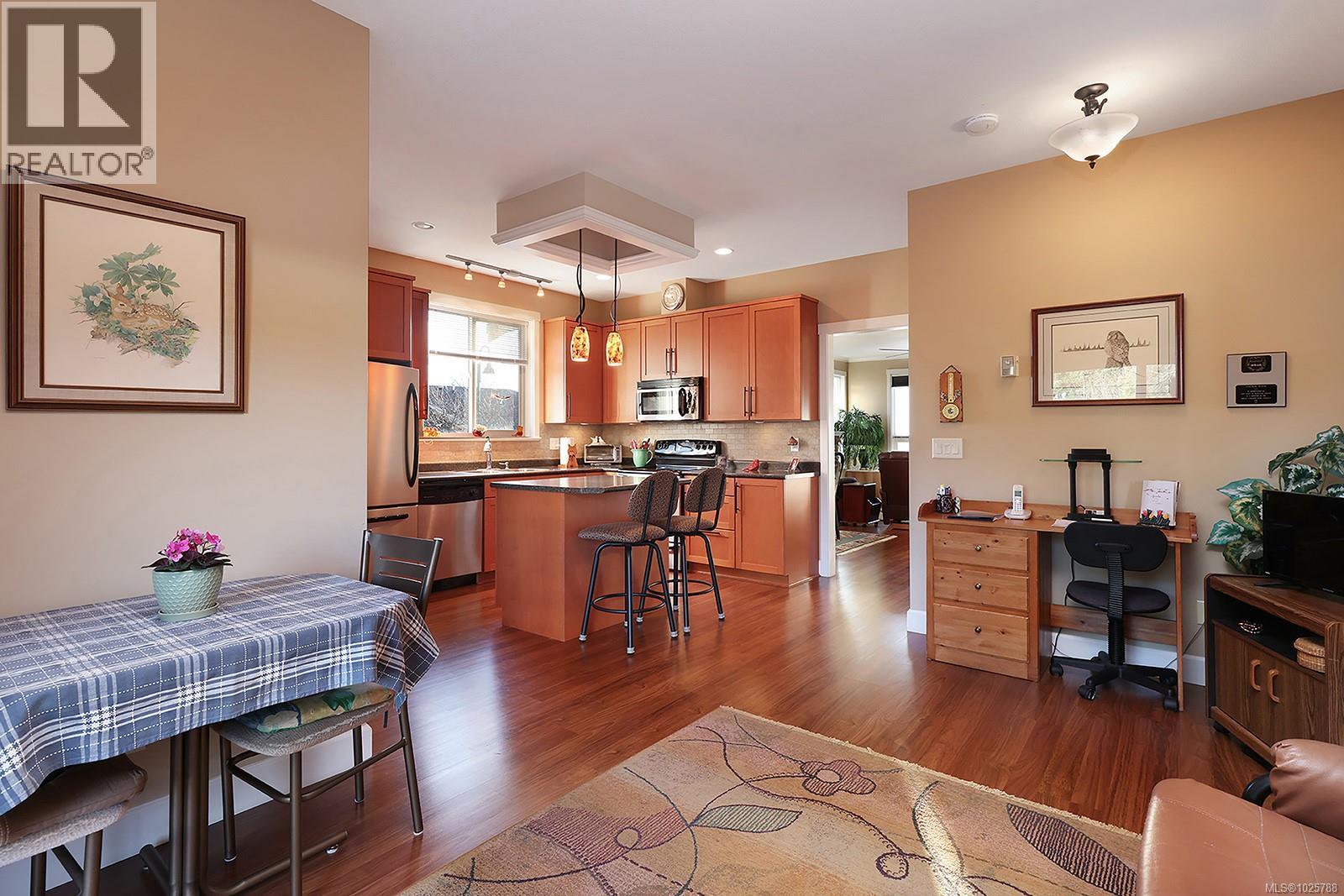 18 730 Aspen Rd, Comox