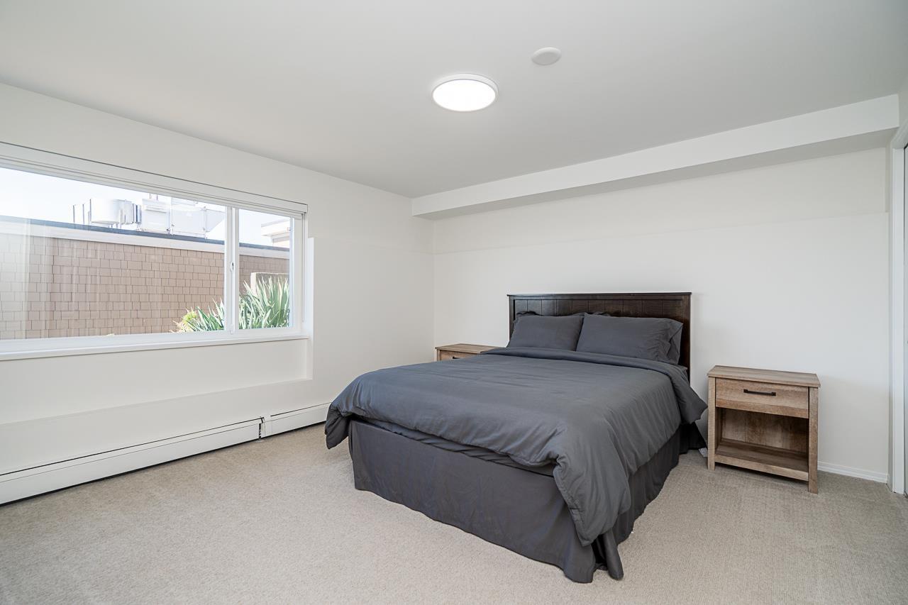 15452 VICTORIA AVENUE, White Rock