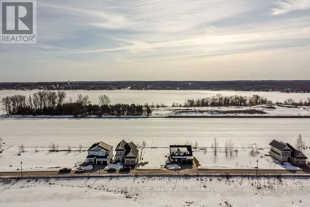 28 - 55 DOCK LANE - Photo 4 of 7, Tay (Port McNicoll), Ontario