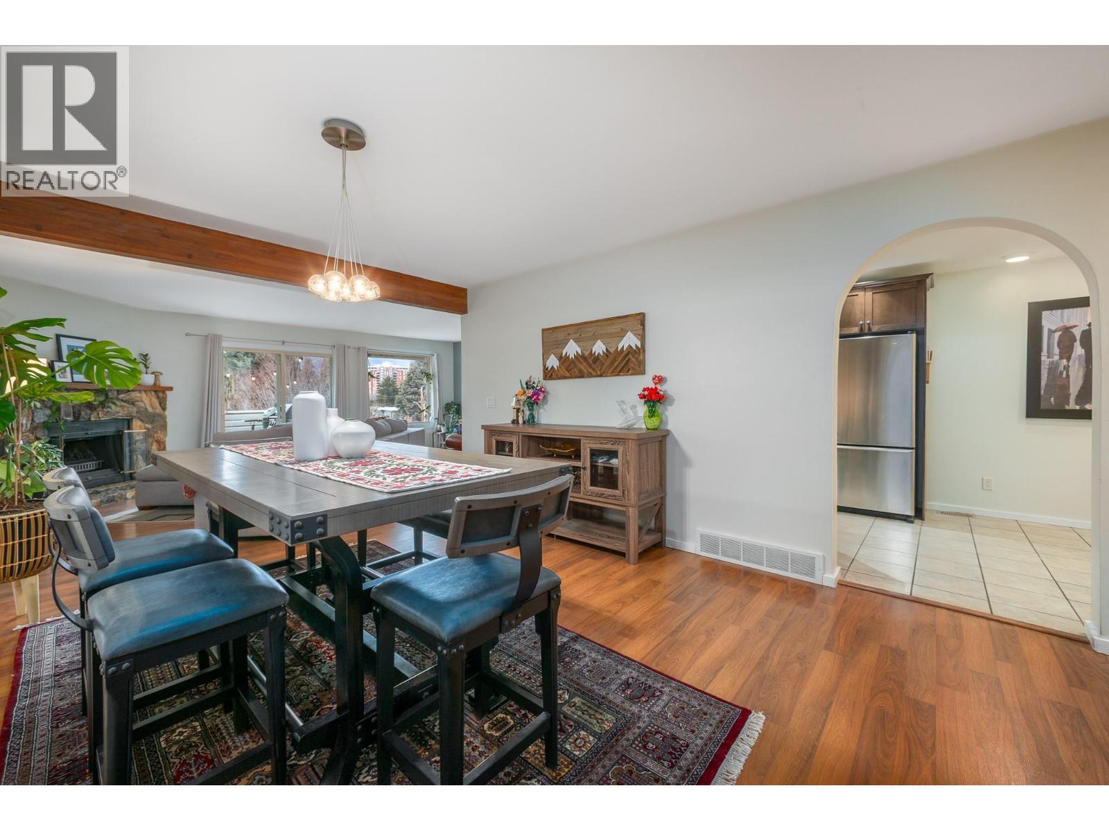  1686 Thayer Court, Kelowna