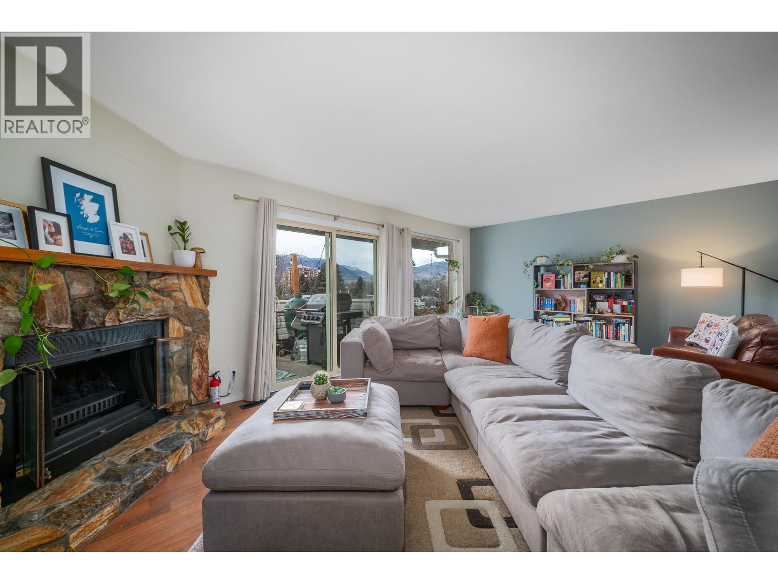 1686 Thayer Court, Kelowna