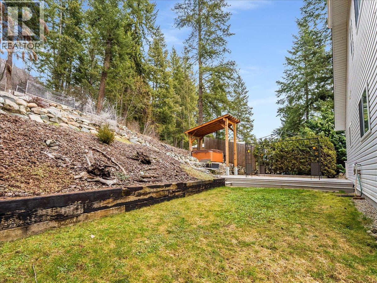 1105 Christie Road, Montrose