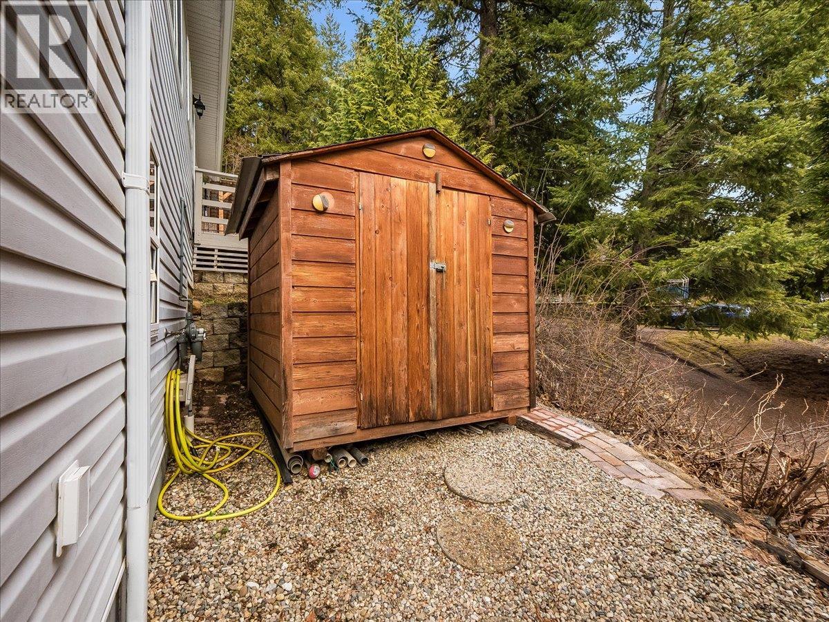 1105 Christie Road, Montrose