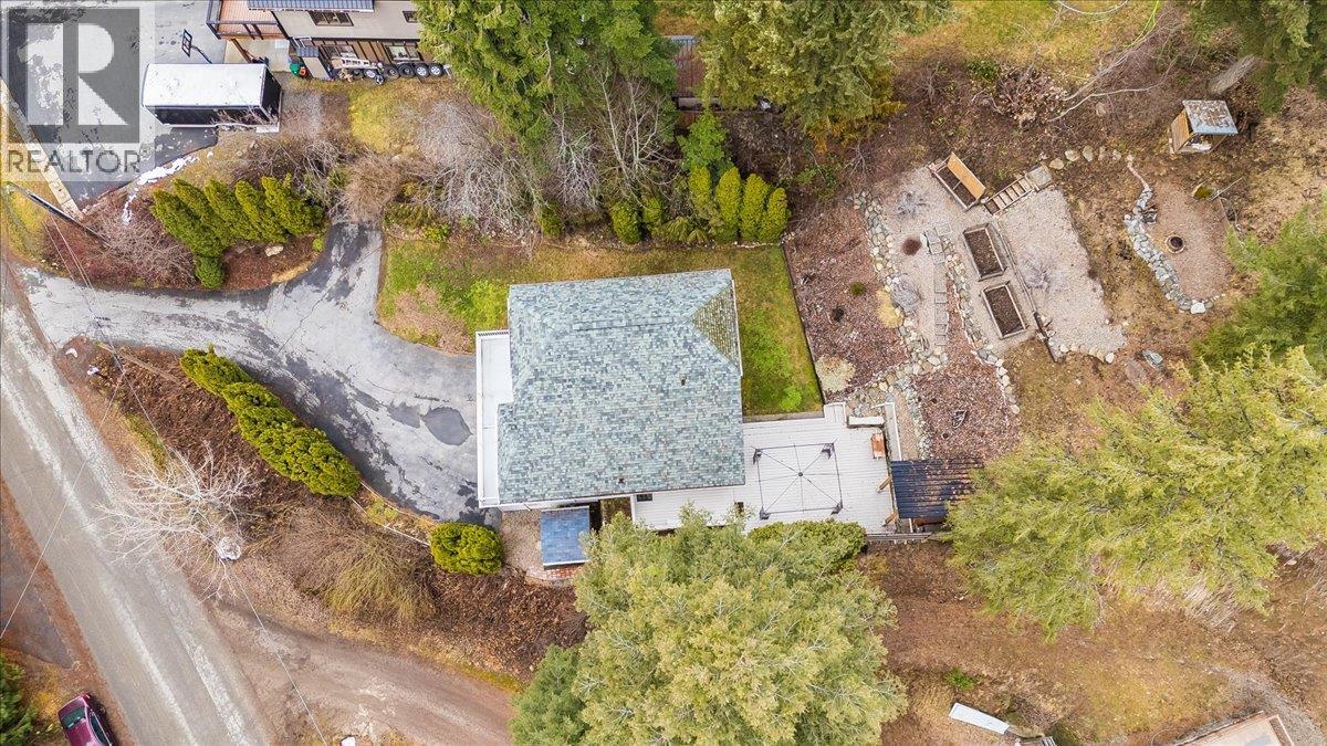 1105 Christie Road - 48
