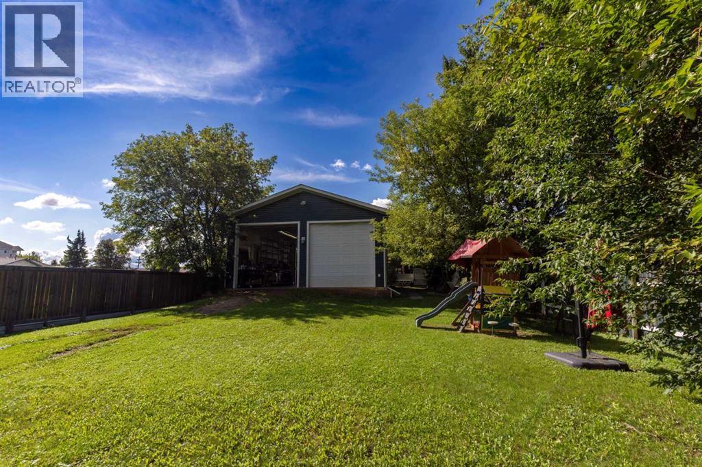 53 Fitzsimmons Avenue, Fort McMurray