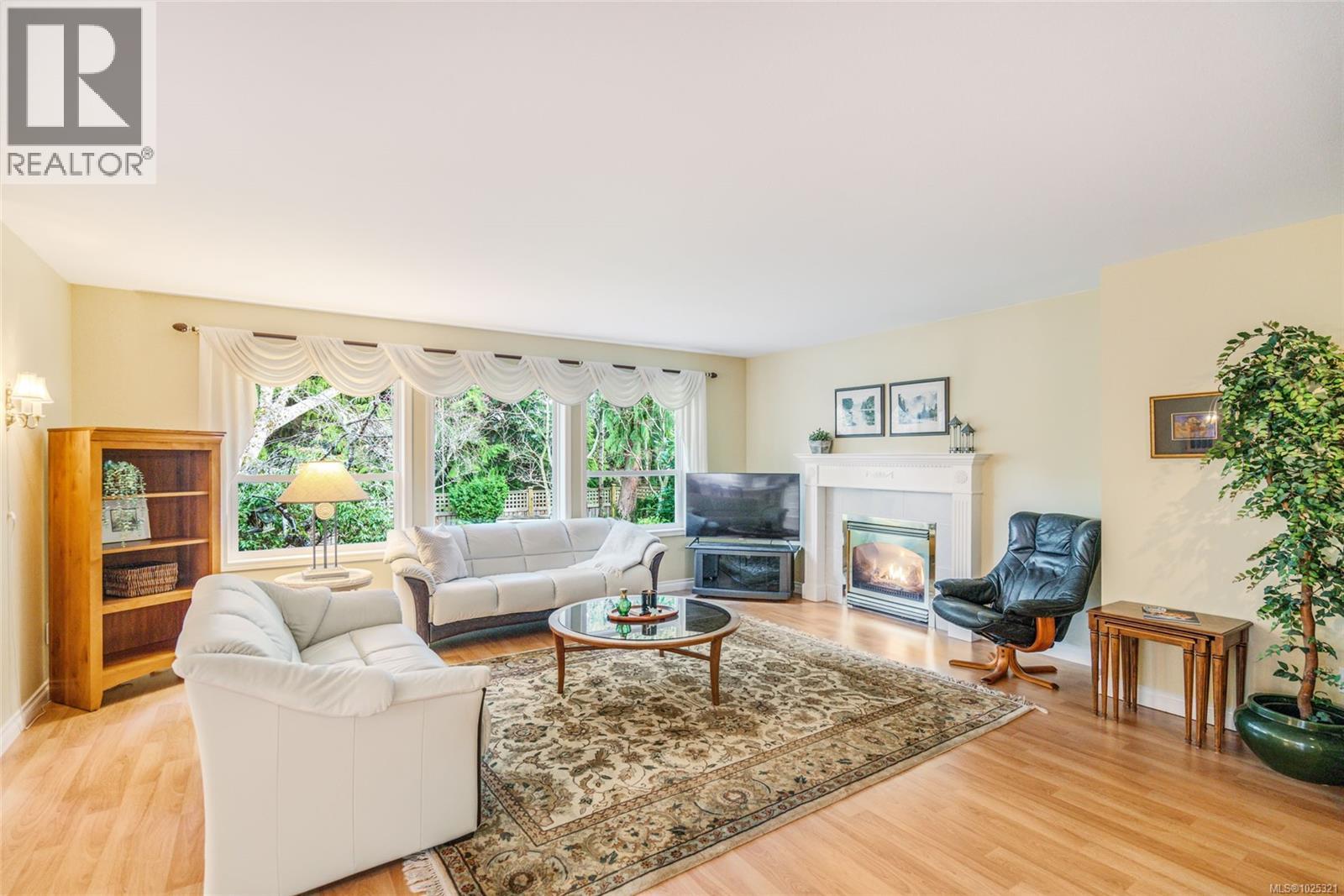 523 Seaward Way, Qualicum Beach