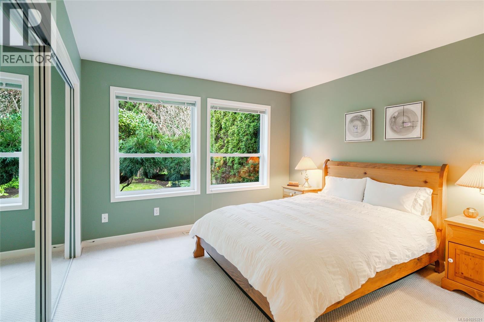 523 Seaward Way, Qualicum Beach