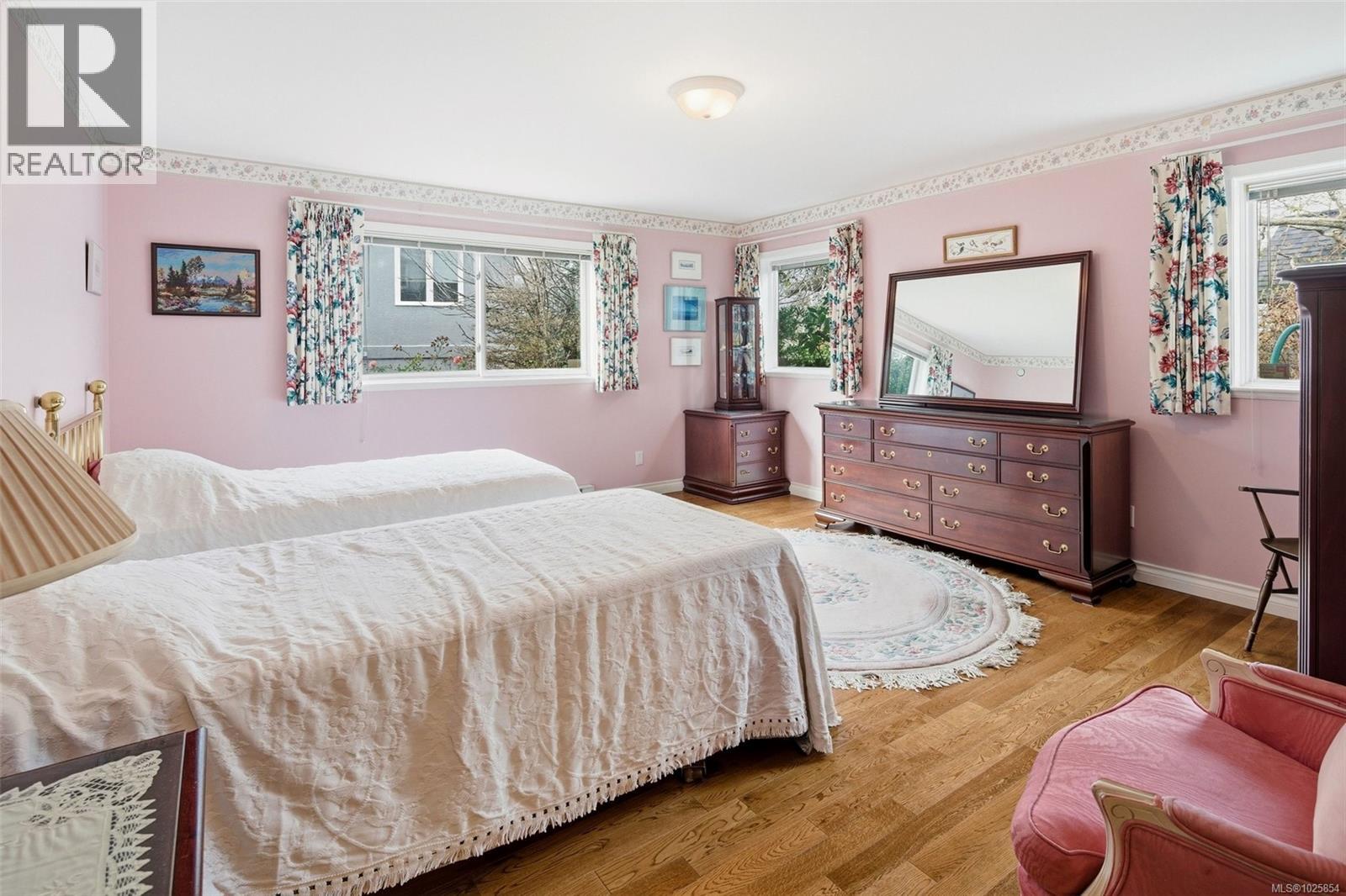  578 Island Road, Oak Bay