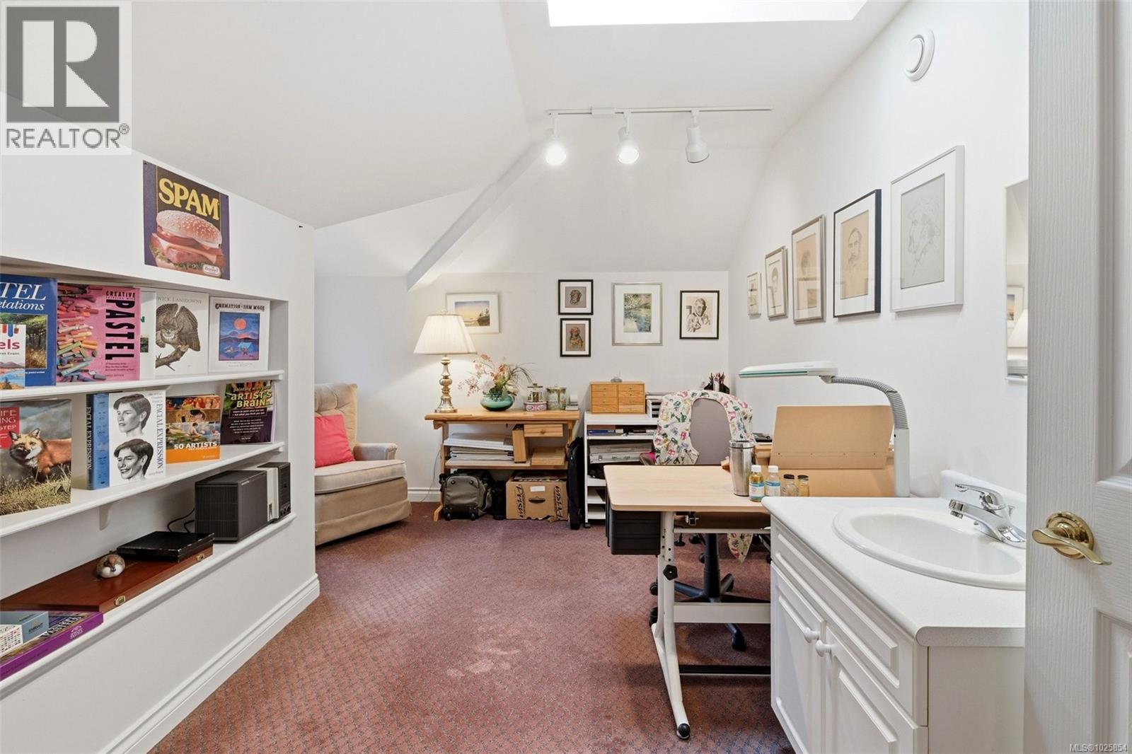  578 Island Road, Oak Bay