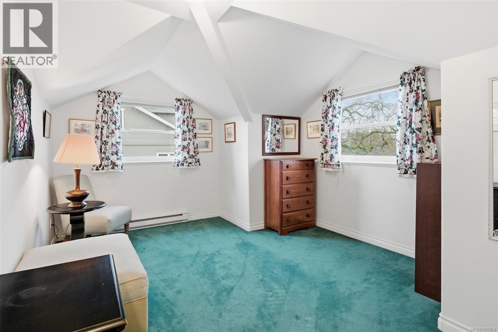  578 Island Road, Oak Bay