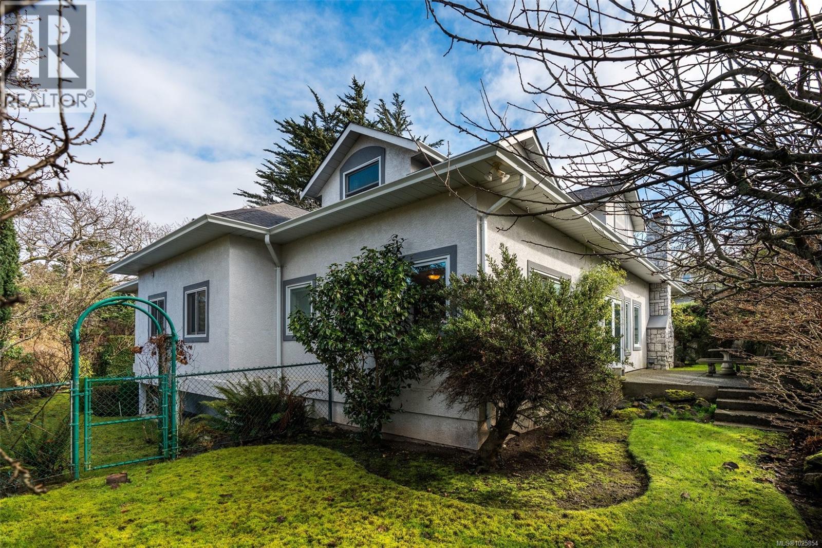  578 Island Road, Oak Bay