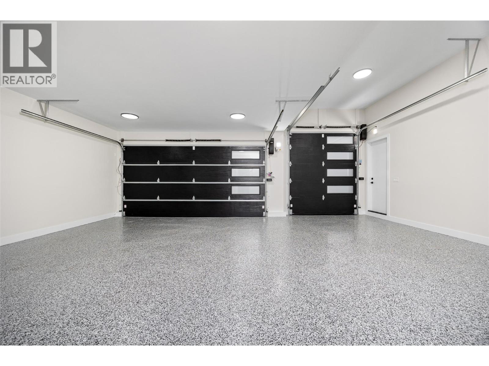 979 Loseth Drive, Kelowna