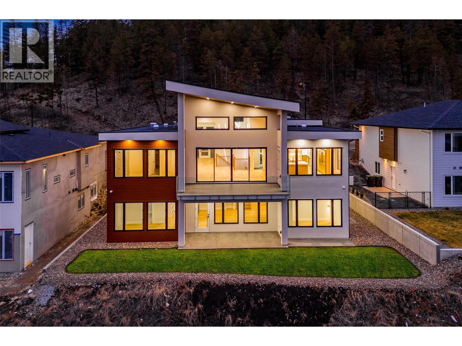 979 Loseth Drive, Kelowna