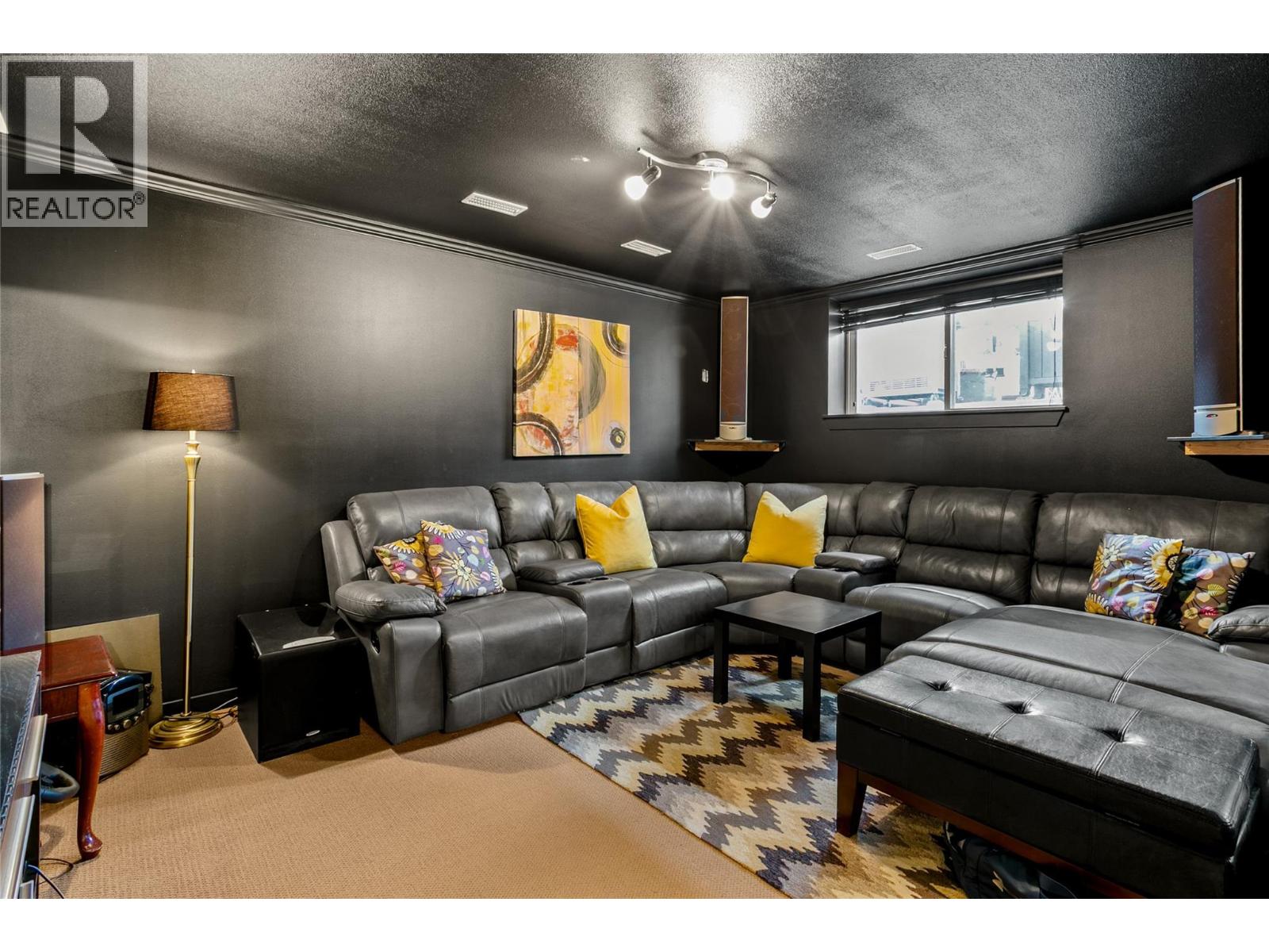 5074 Windsong Crescent, Kelowna