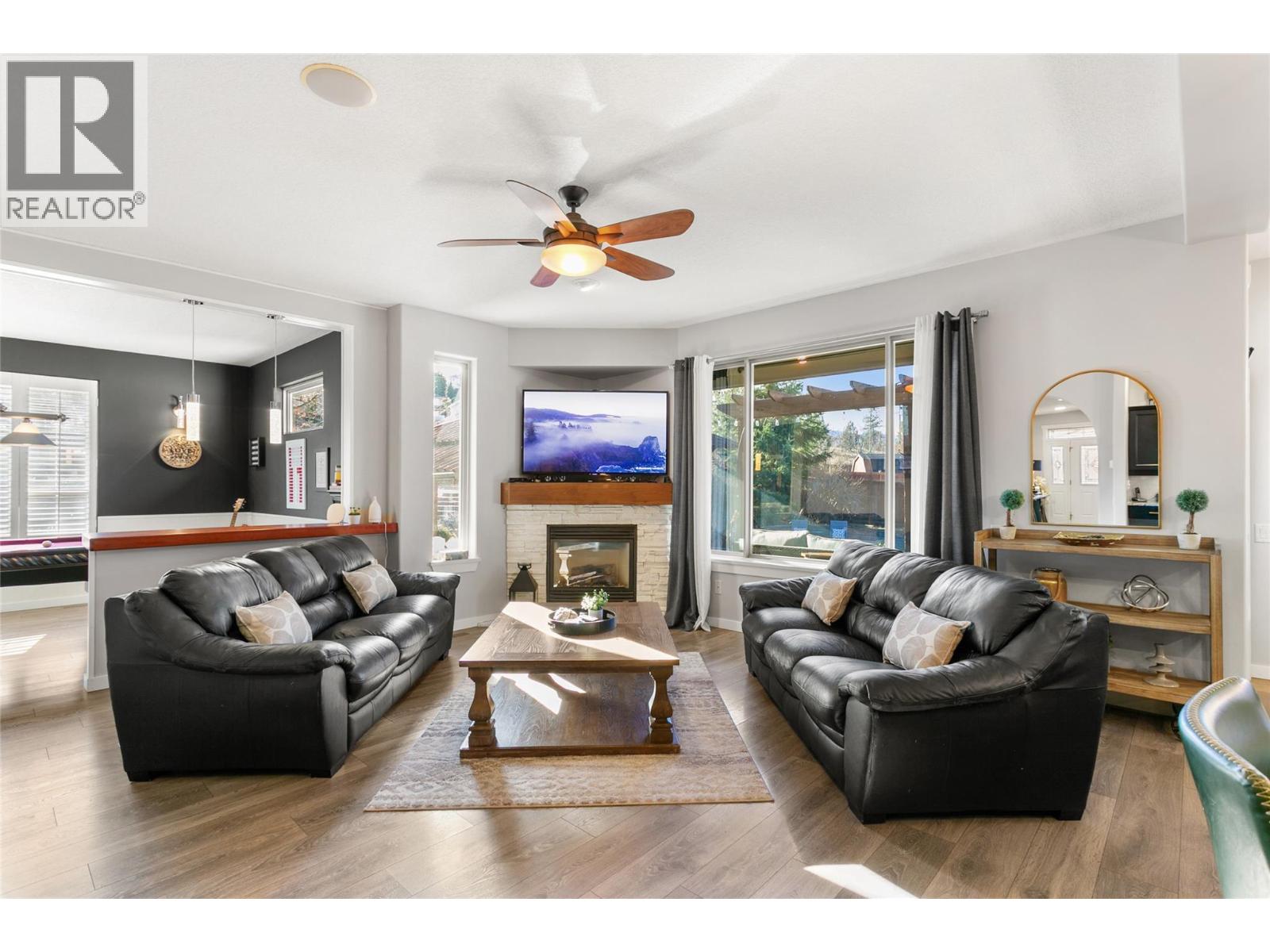 5074 Windsong Crescent, Kelowna