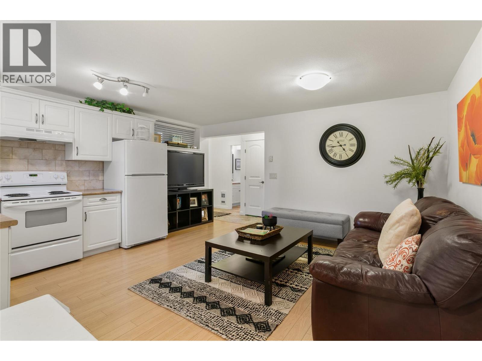 5074 Windsong Crescent, Kelowna