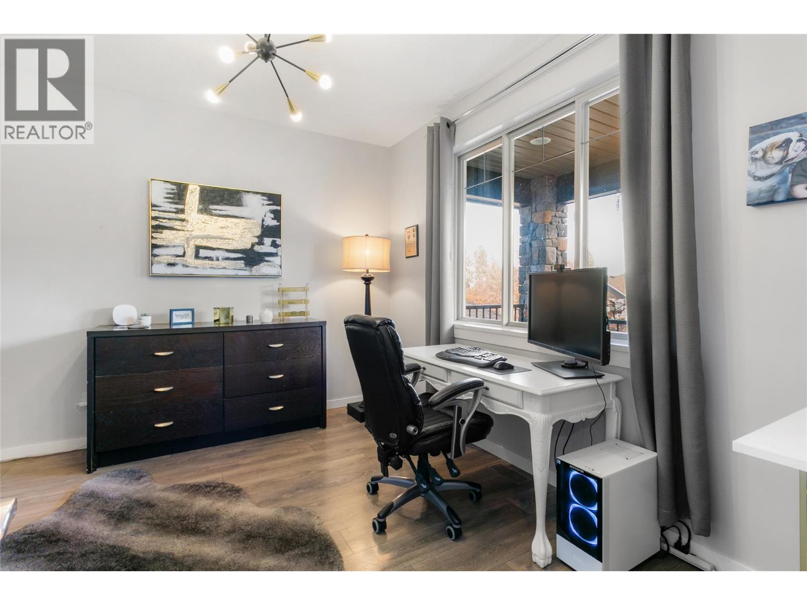 5074 Windsong Crescent, Kelowna