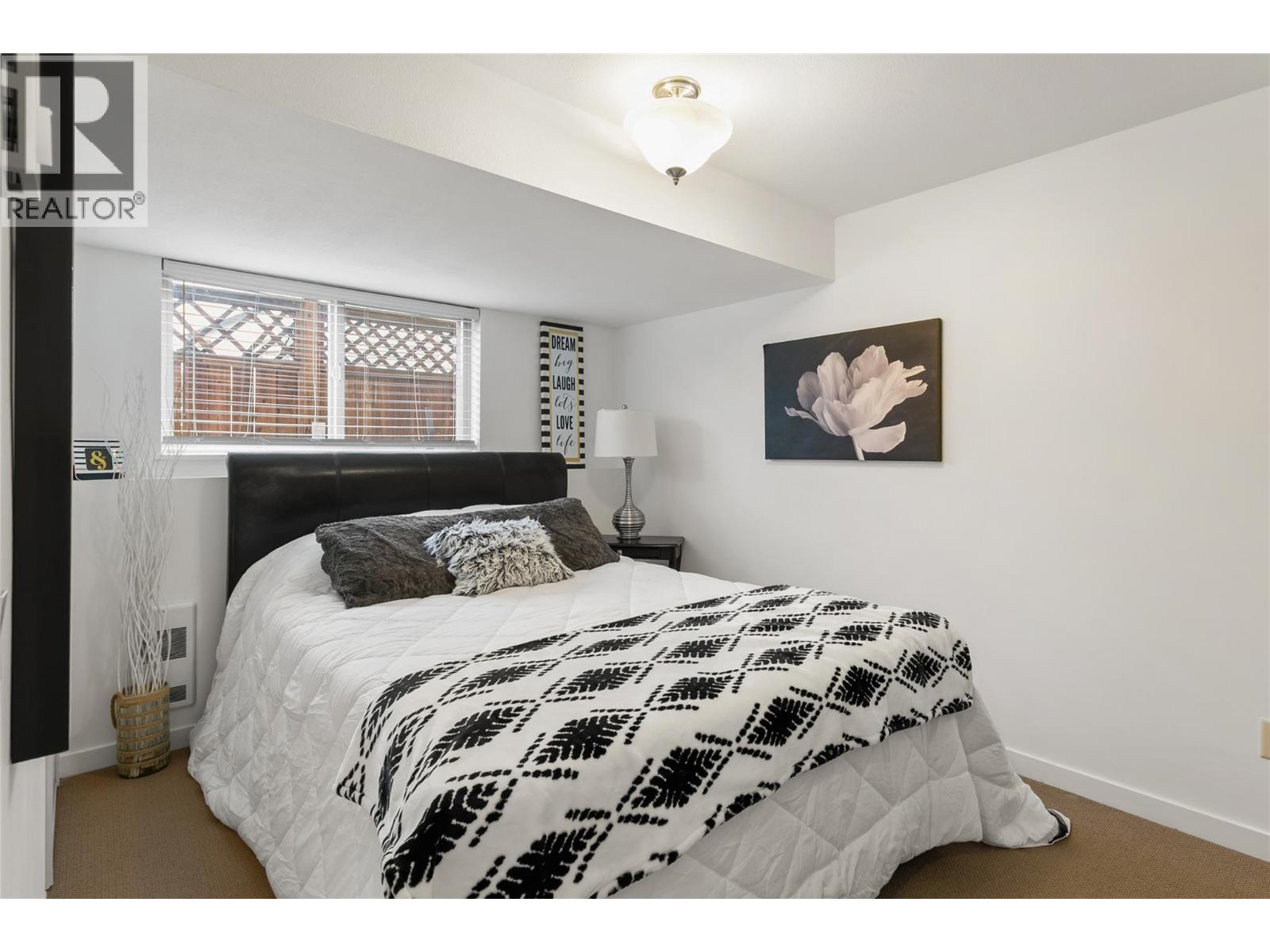 5074 Windsong Crescent, Kelowna