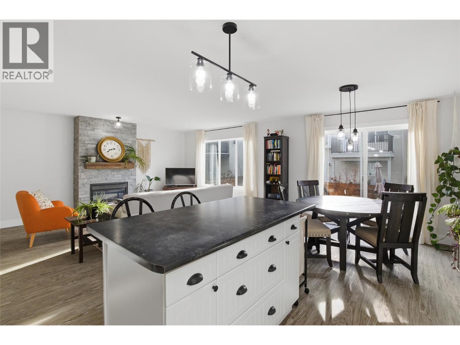 1760 COPPERHEAD Drive Unit# 51, Kamloops