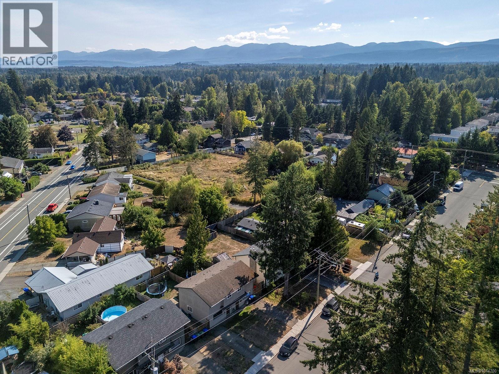 1170 14th St, Courtenay