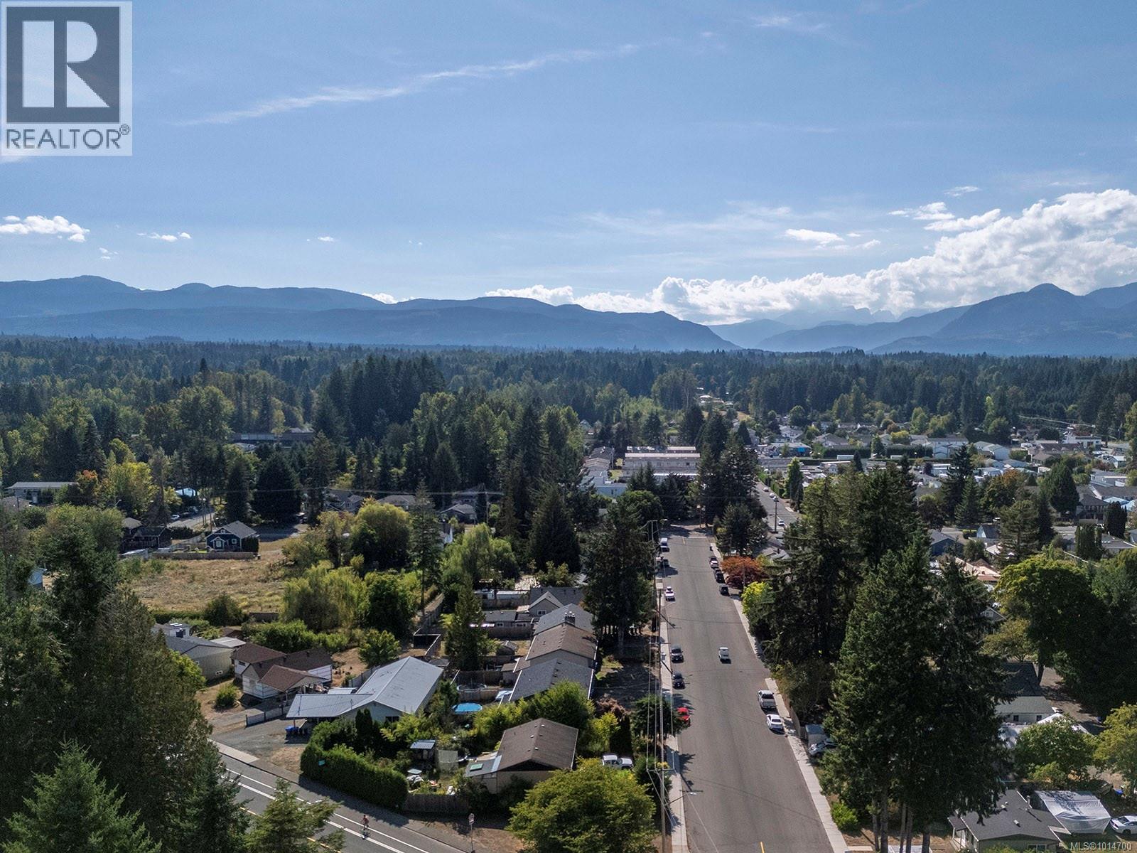 1170 14th St, Courtenay