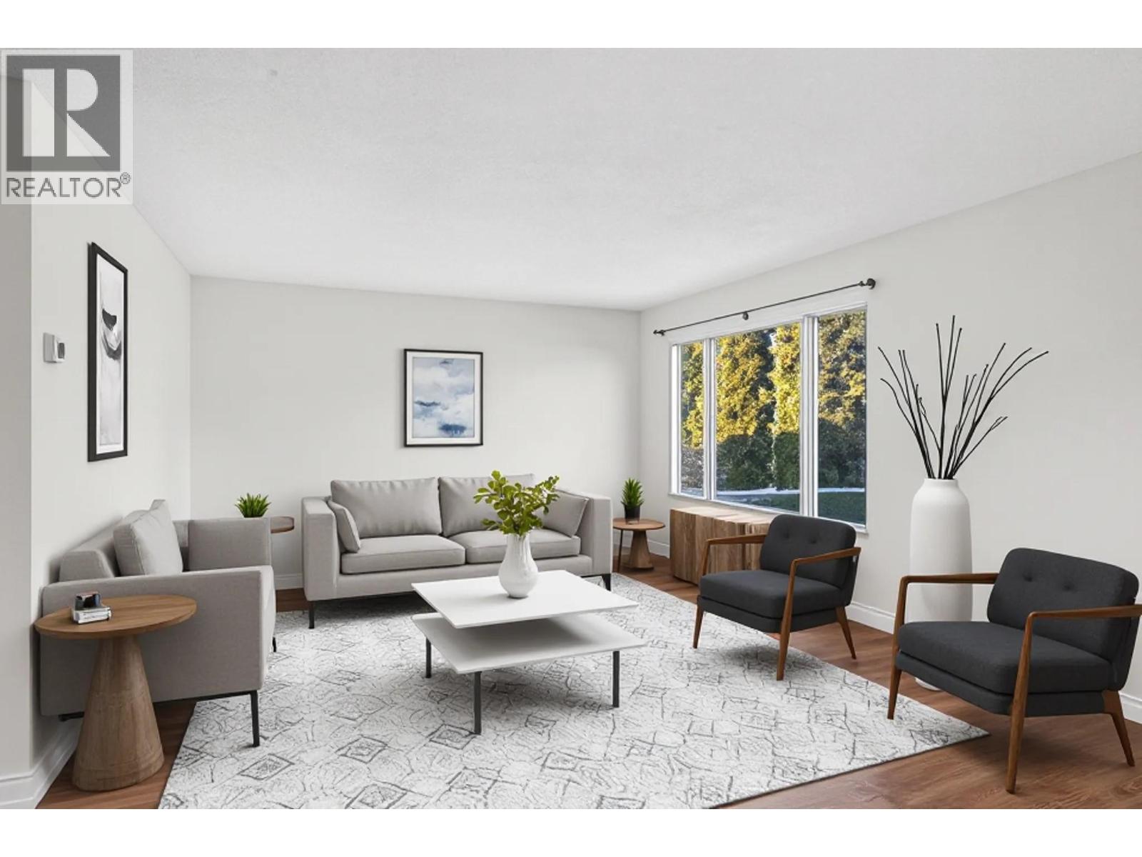  1031 Martin Avenue, Kelowna