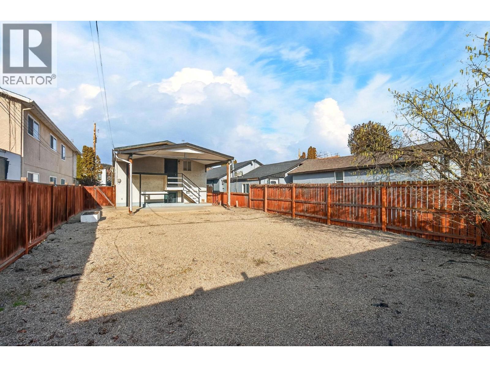  1031 Martin Avenue, Kelowna