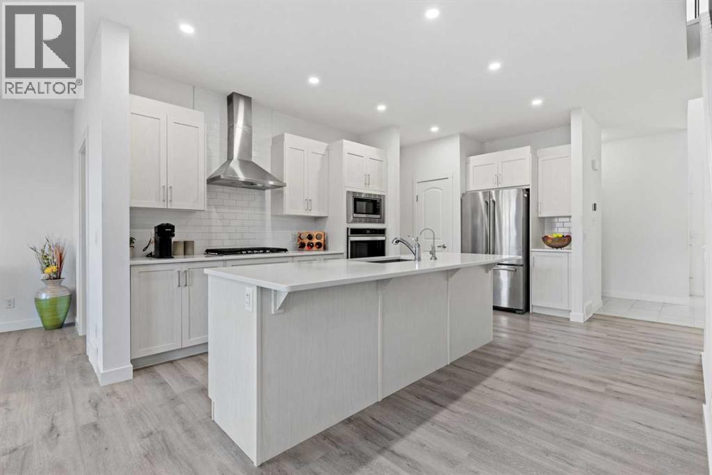 Single Family House for Sale in  Sage Bluff Drive NW Sage Hill Calgary 