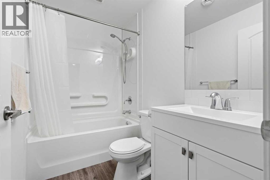 Single Family House for Sale in  Sage Bluff Drive NW Sage Hill Calgary 