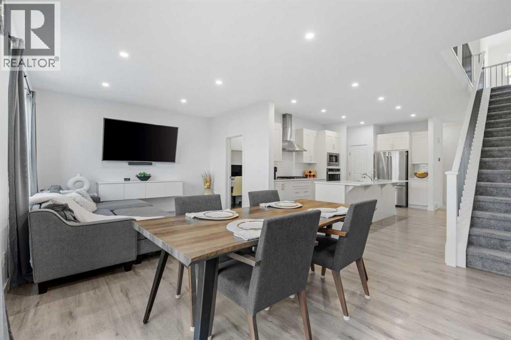 Single Family House for Sale in  Sage Bluff Drive NW Sage Hill Calgary 