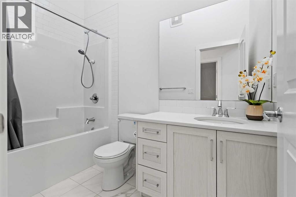 Single Family House for Sale in  Sage Bluff Drive NW Sage Hill Calgary 