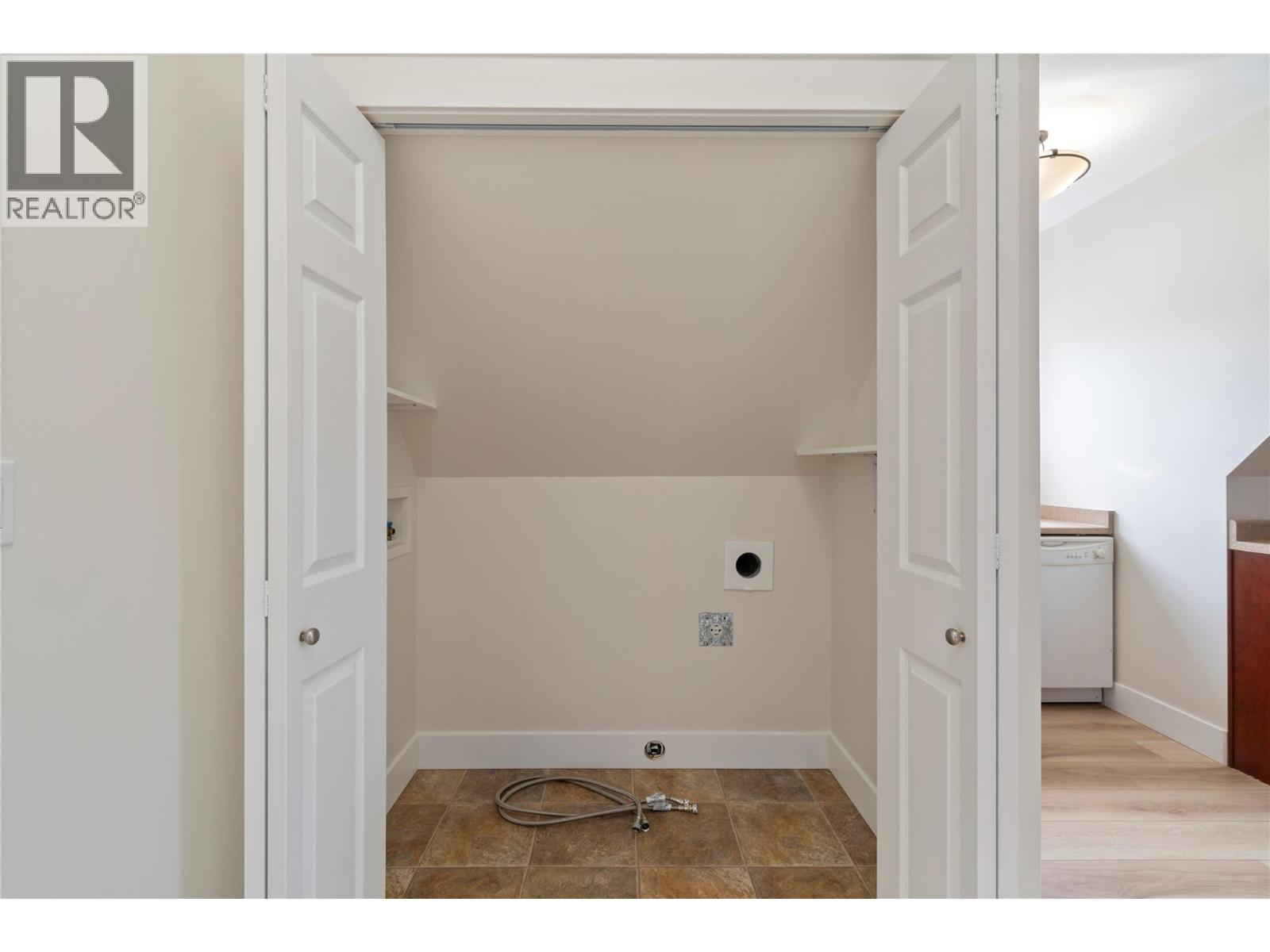  7281 46 Street Northeast, Salmon Arm