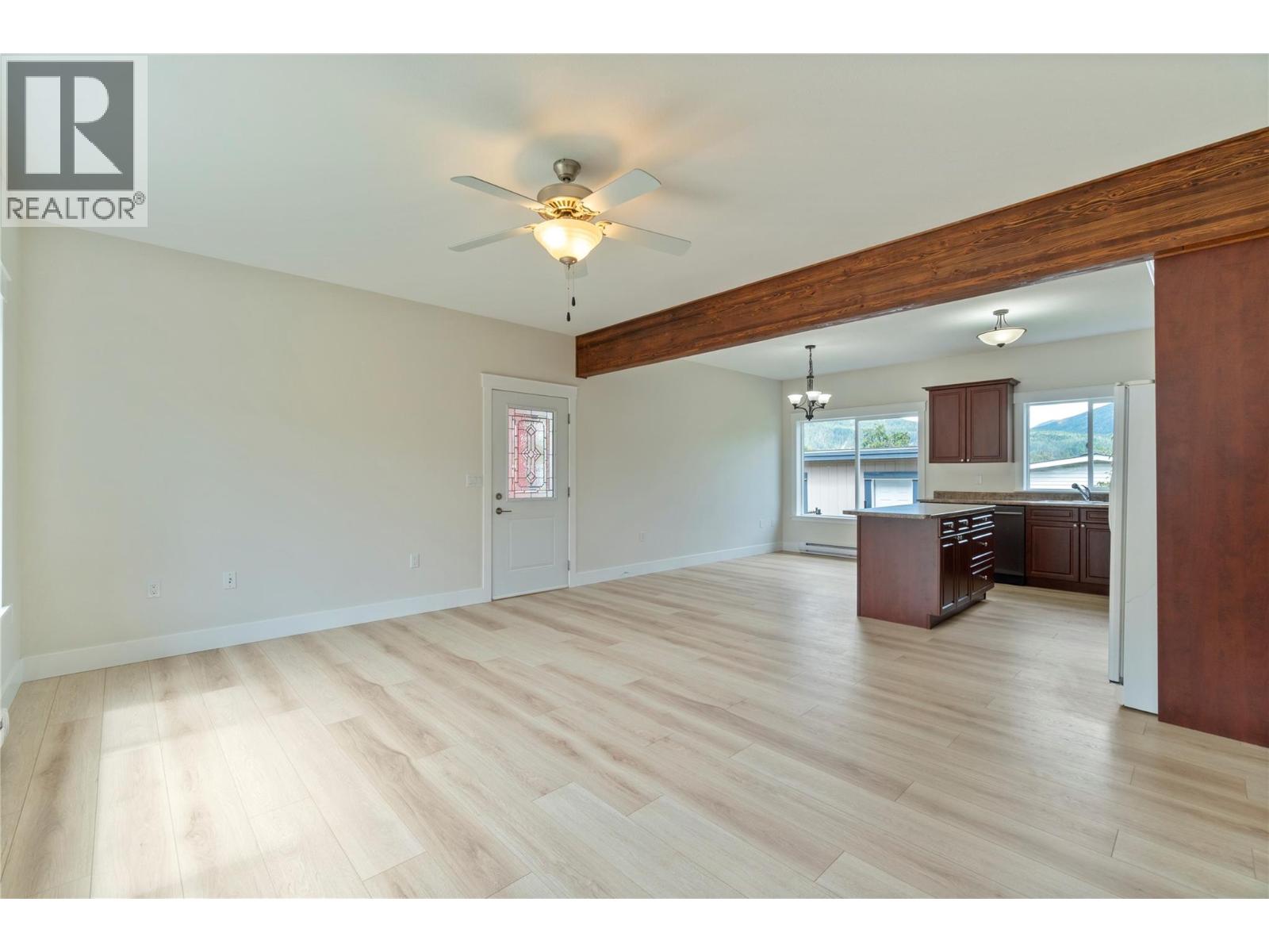  7281 46 Street Northeast, Salmon Arm