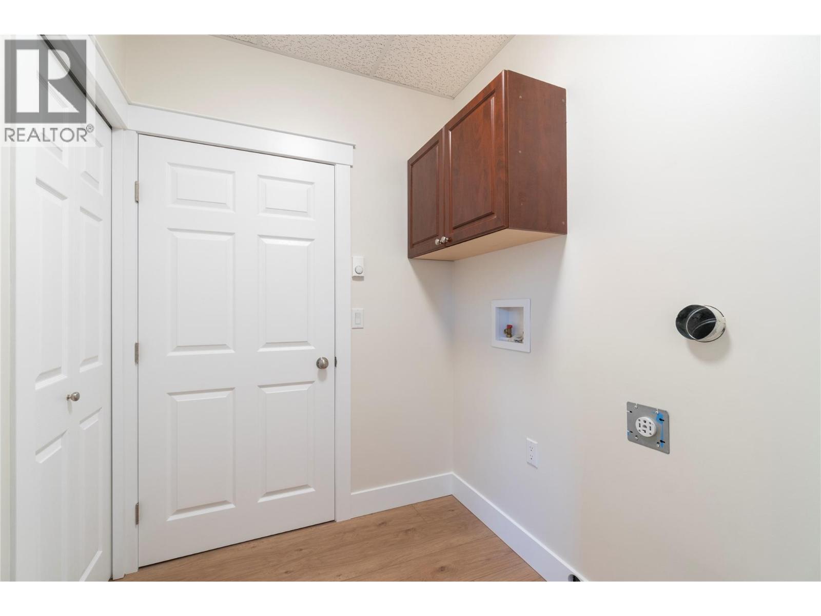  7281 46 Street Northeast, Salmon Arm