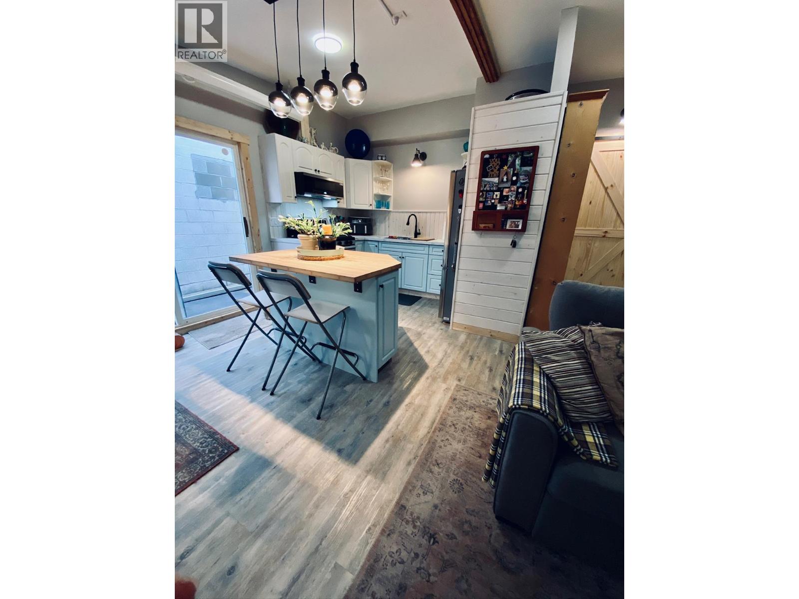 7362 2nd Street, Grand Forks