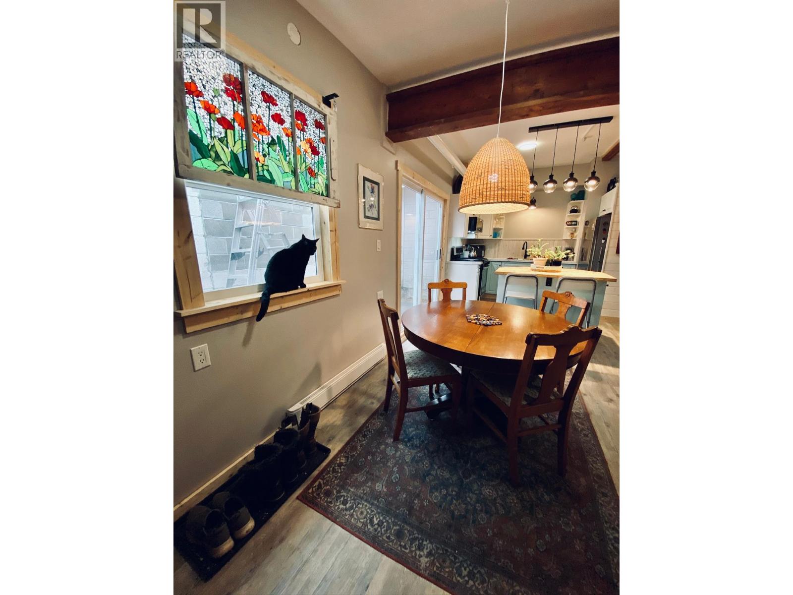 7362 2nd Street, Grand Forks