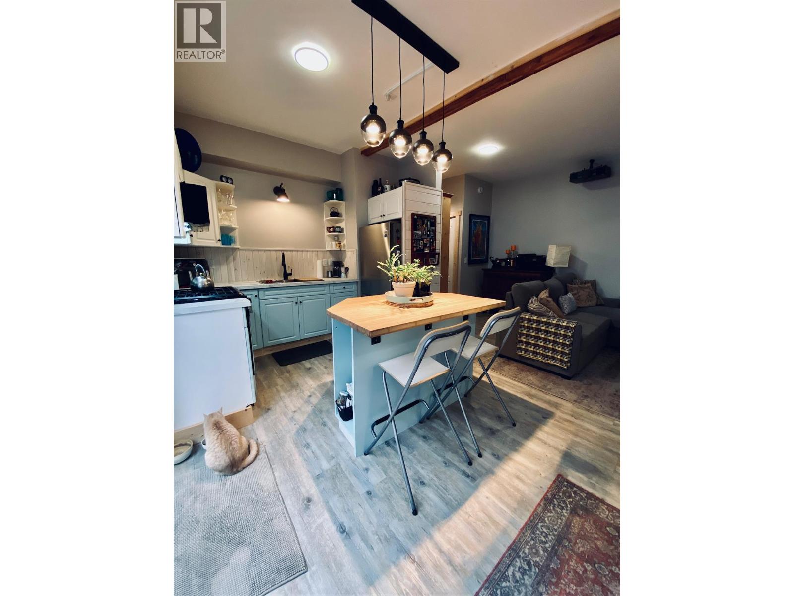 7362 2nd Street, Grand Forks