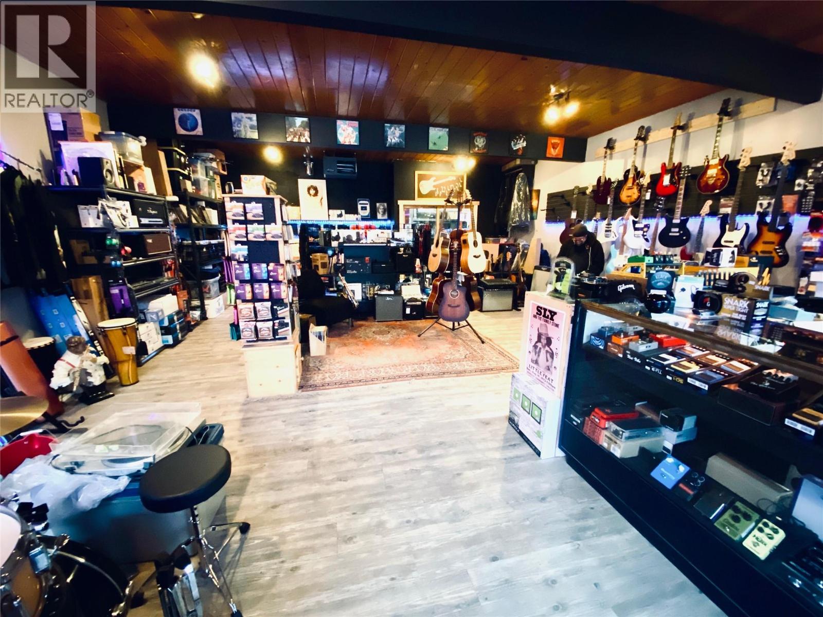 7362 2nd Street, Grand Forks