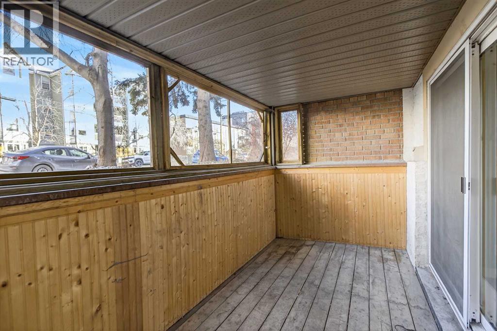 Single Family House for Sale in    Avenue SW Mission Calgary 