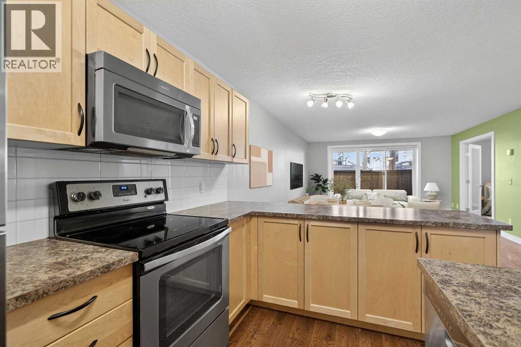 Single Family House for Sale in    Avenue SW Mission Calgary 