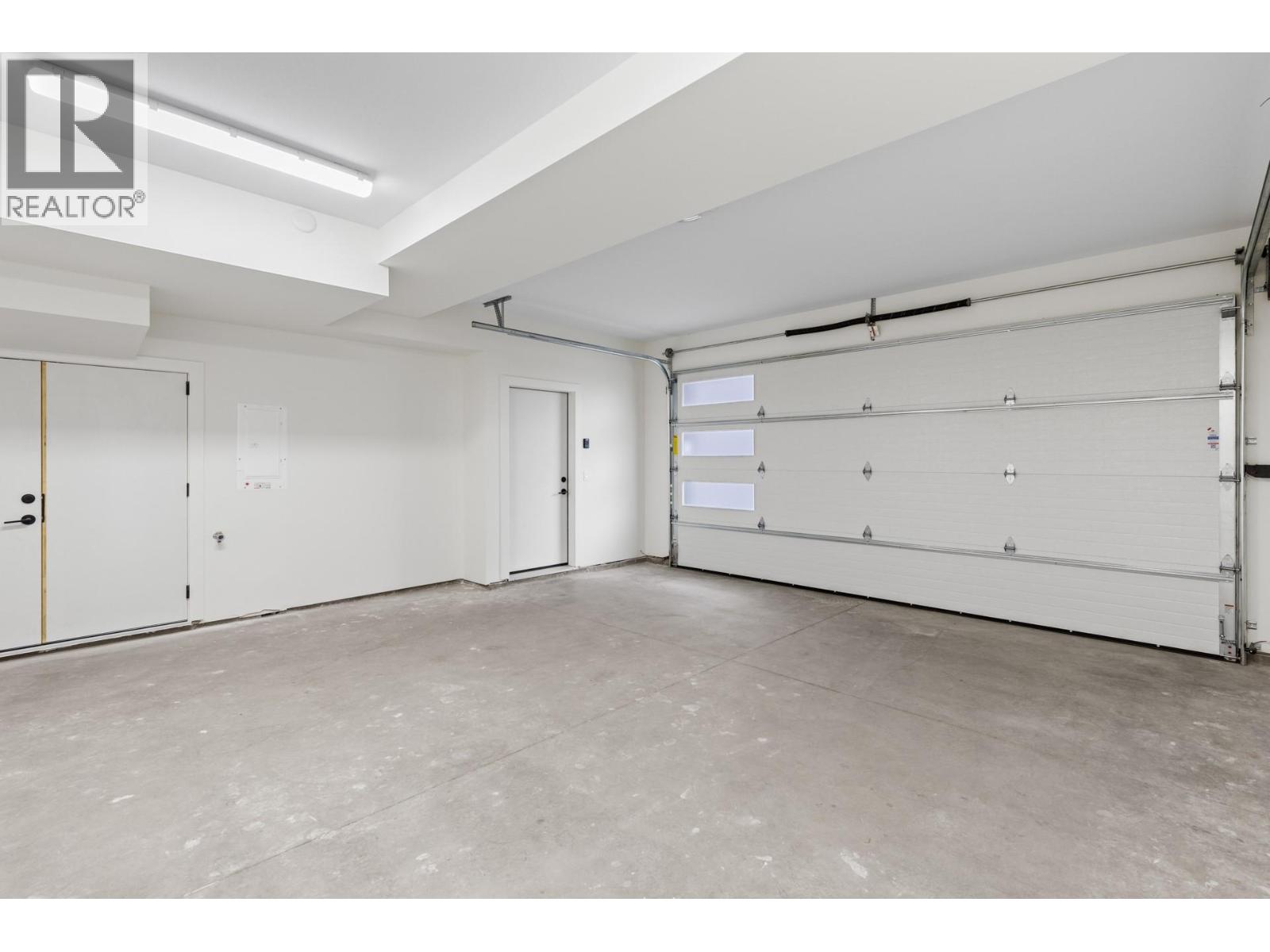 5 1463 Inkar Road, Kelowna